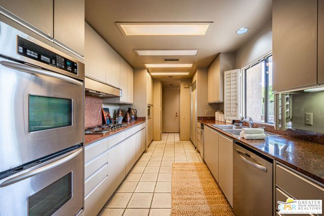 601 W Stevens Road, Palm Springs, CA 92262
