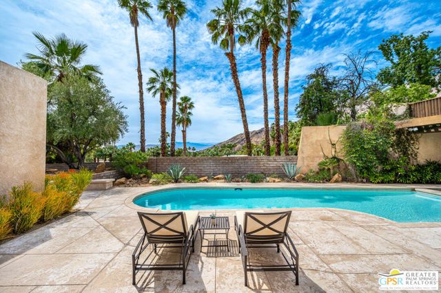 601 W Stevens Road, Palm Springs, CA 92262