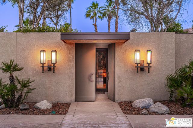 601 W Stevens Road, Palm Springs, CA 92262
