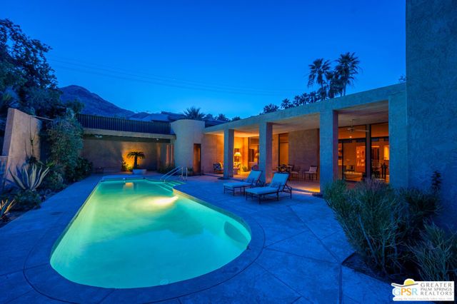 601 W Stevens Road, Palm Springs, CA 92262