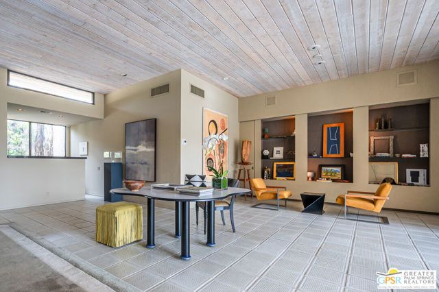 601 W Stevens Road, Palm Springs, CA 92262