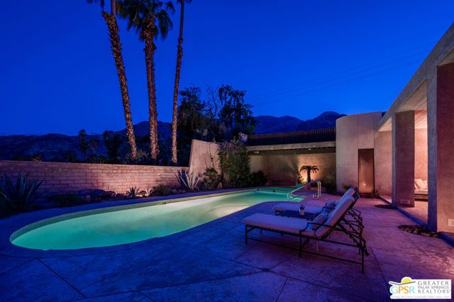 601 W Stevens Road, Palm Springs, CA 92262
