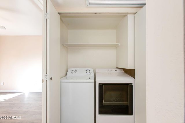 3845 E GREENWAY Road 107, Phoenix, AZ 85032