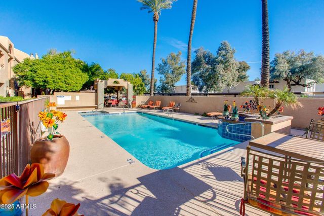 3845 E GREENWAY Road 107, Phoenix, AZ 85032