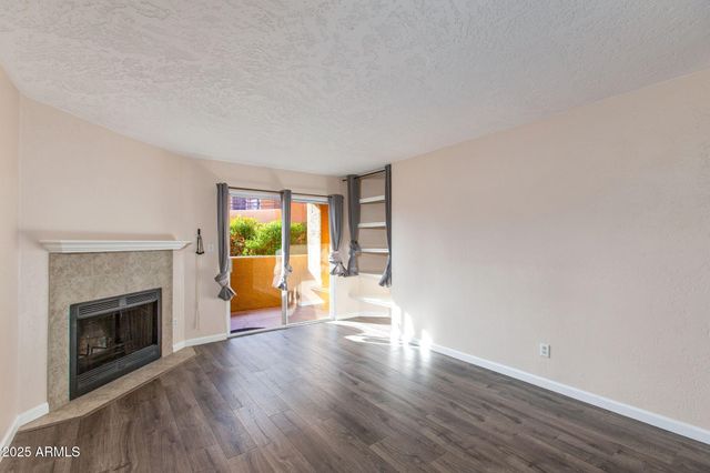 3845 E GREENWAY Road 107, Phoenix, AZ 85032