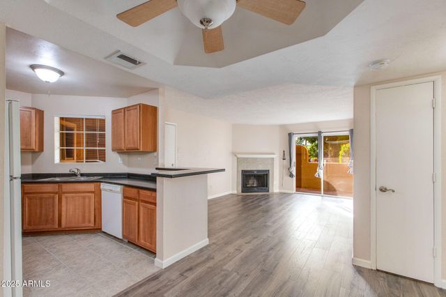 3845 E GREENWAY Road 107, Phoenix, AZ 85032