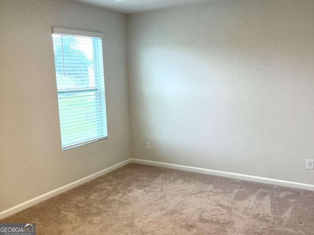 704 Chickadee Street, Bloomingdale, GA 31302