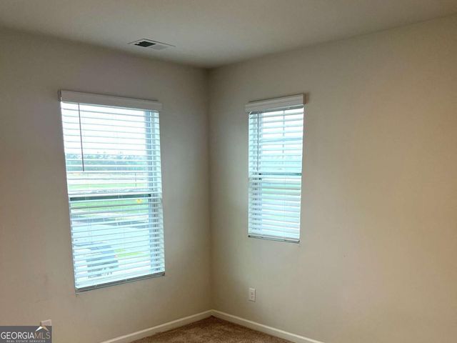 704 Chickadee Street, Bloomingdale, GA 31302