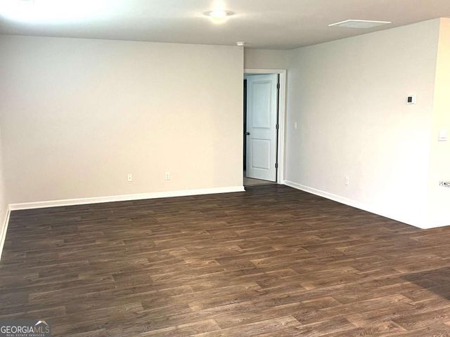 704 Chickadee Street, Bloomingdale, GA 31302
