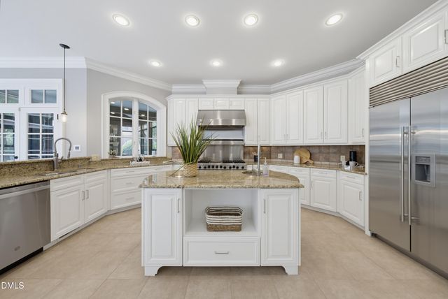 6592 Wakefalls Drive, Wake Forest, NC 27587