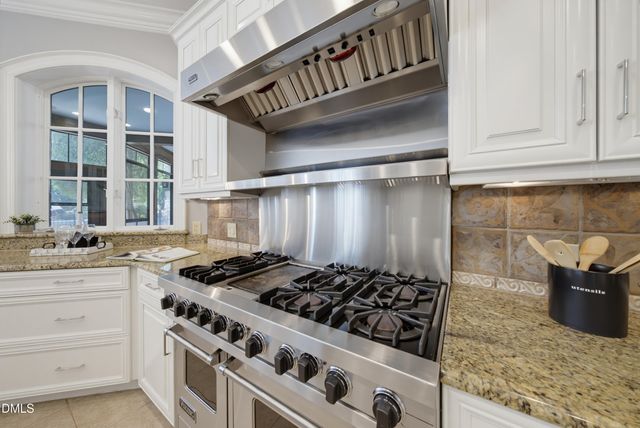 6592 Wakefalls Drive, Wake Forest, NC 27587