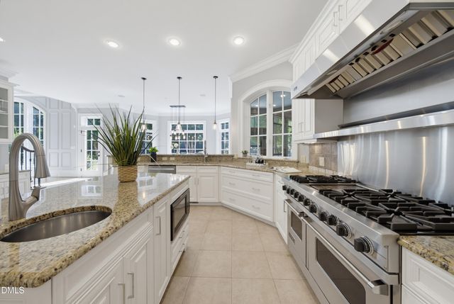 6592 Wakefalls Drive, Wake Forest, NC 27587