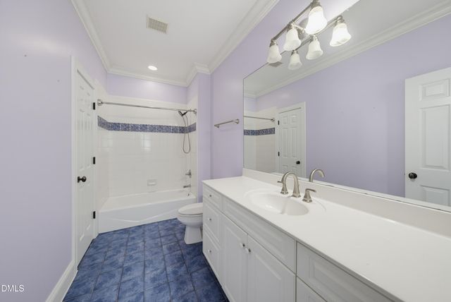 6592 Wakefalls Drive, Wake Forest, NC 27587