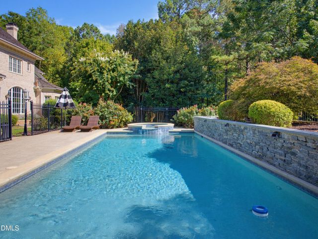 6592 Wakefalls Drive, Wake Forest, NC 27587