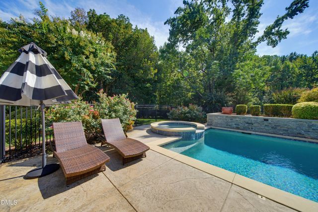 6592 Wakefalls Drive, Wake Forest, NC 27587