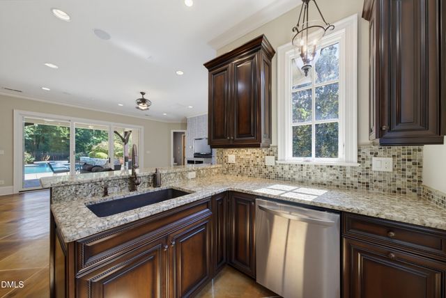 6592 Wakefalls Drive, Wake Forest, NC 27587
