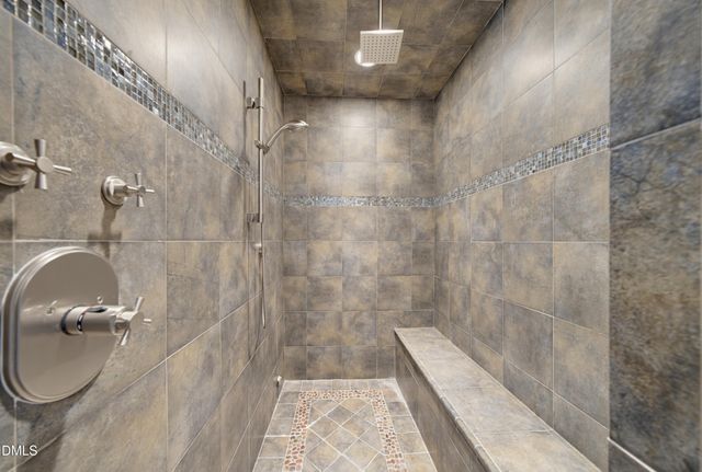6592 Wakefalls Drive, Wake Forest, NC 27587