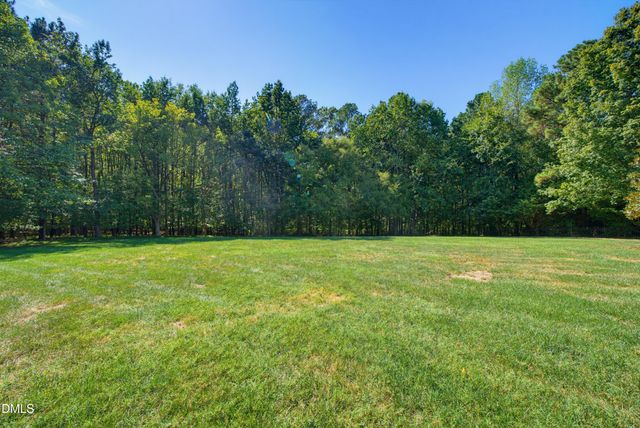 6592 Wakefalls Drive, Wake Forest, NC 27587