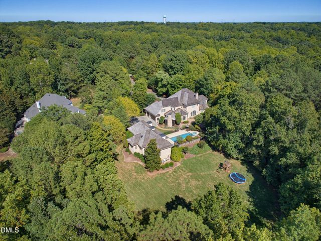 6592 Wakefalls Drive, Wake Forest, NC 27587