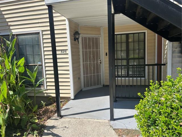 526 Windchase Lane, Stone Mountain, GA 30083