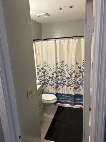 526 Windchase Lane, Stone Mountain, GA 30083