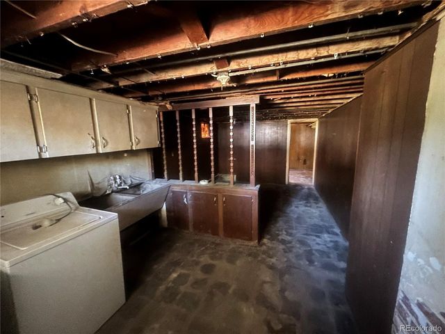162 Hazel Ct, Denver, CO 80219