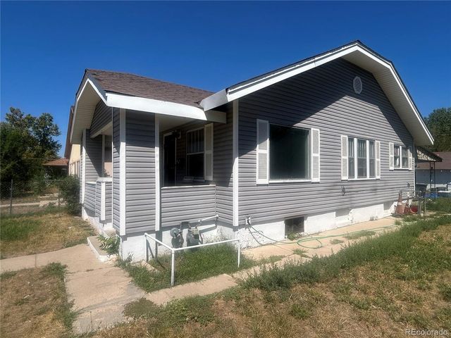 162 Hazel Ct, Denver, CO 80219