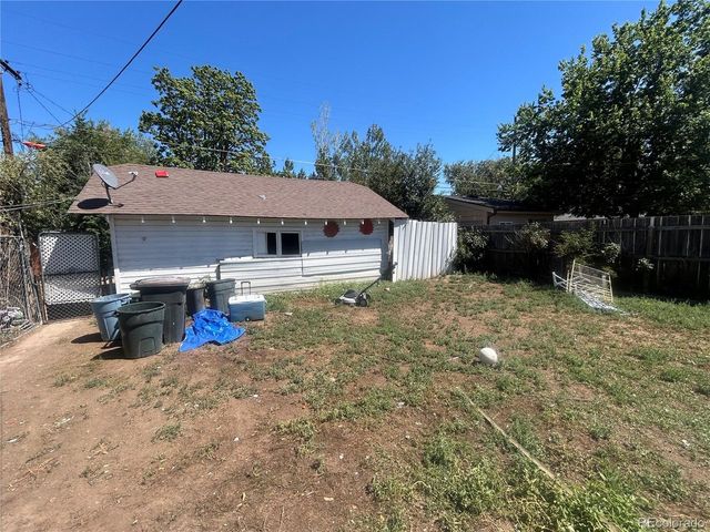 162 Hazel Ct, Denver, CO 80219
