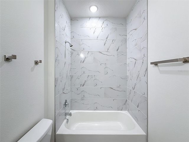 117 MARION OAKS GOLF WAY, Ocala, FL 34473