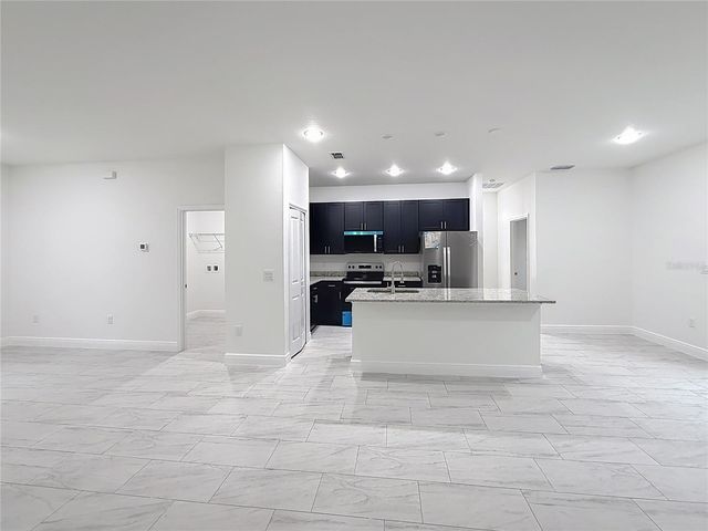 117 MARION OAKS GOLF WAY, Ocala, FL 34473