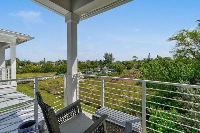 4707 SE Manatee Way, Stuart, FL 34997