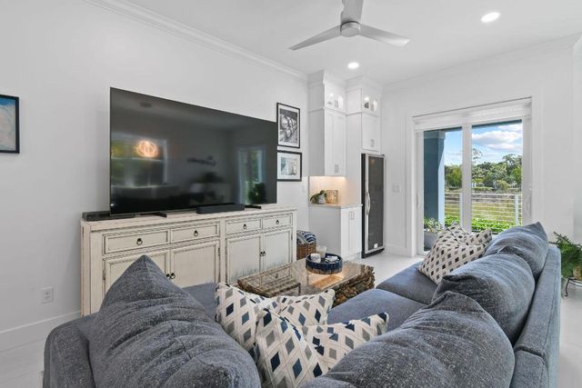 4707 SE Manatee Way, Stuart, FL 34997