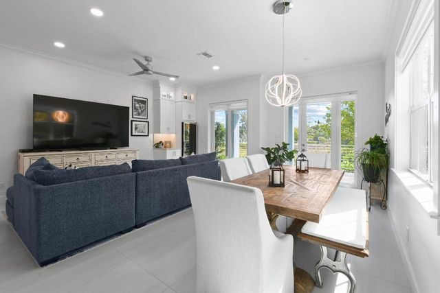 4707 SE Manatee Way, Stuart, FL 34997