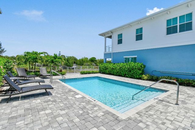 4707 SE Manatee Way, Stuart, FL 34997