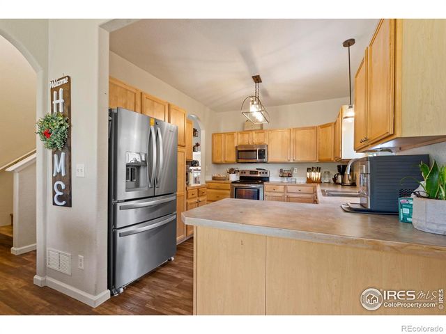 8648 W 17th St Dr, Greeley, CO 80634