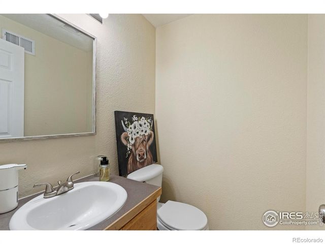 8648 W 17th St Dr, Greeley, CO 80634