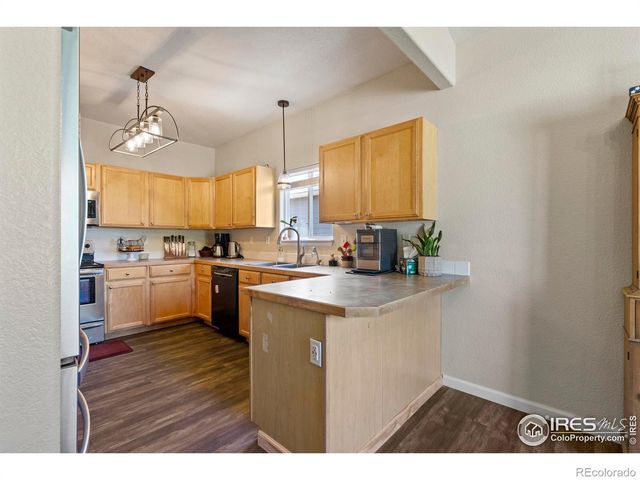 8648 W 17th St Dr, Greeley, CO 80634