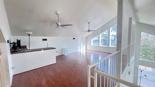 11810 Zarroll Drive, Houston, TX 77099