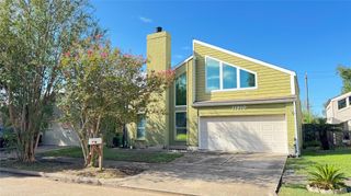 11810 Zarroll Drive, Houston, TX 77099