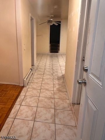 270 Midland Ave, Garfield City, NJ 07026