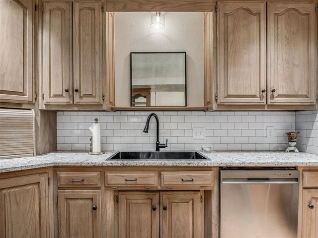 1899 Saddleback Boulevard 29, Norman, OK 73072