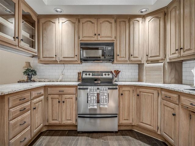 1899 Saddleback Boulevard 29, Norman, OK 73072