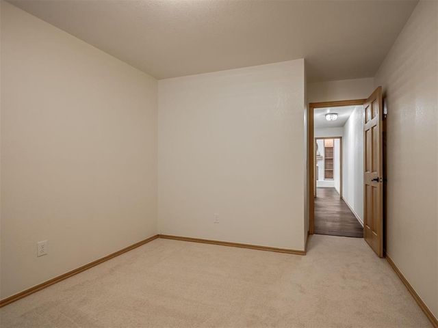 1899 Saddleback Boulevard 29, Norman, OK 73072