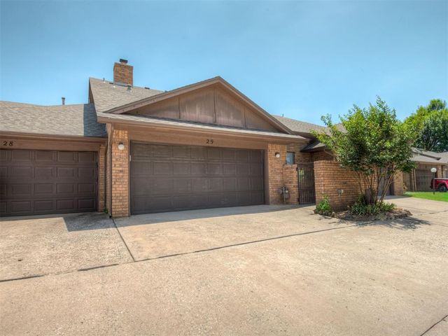 1899 Saddleback Boulevard 29, Norman, OK 73072