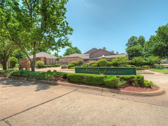 1899 Saddleback Boulevard 29, Norman, OK 73072