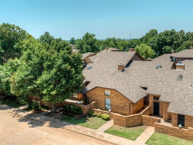 1899 Saddleback Boulevard 29, Norman, OK 73072