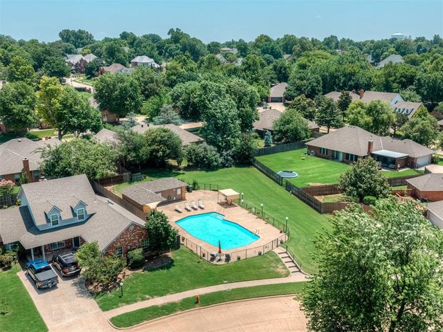 1899 Saddleback Boulevard 29, Norman, OK 73072