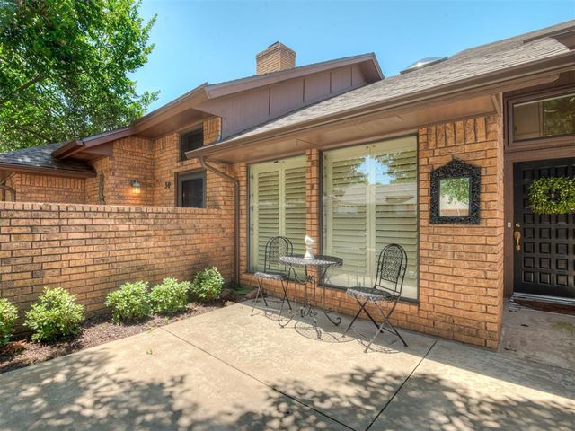 1899 Saddleback Boulevard 29, Norman, OK 73072