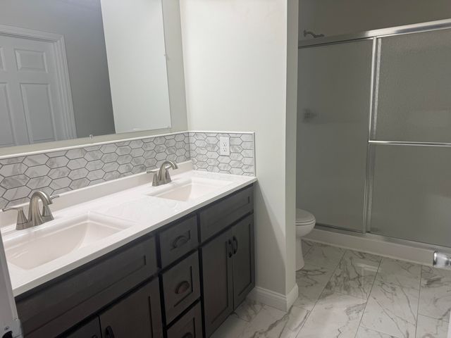 3521 Cabin Creek Road, London, KY 40741