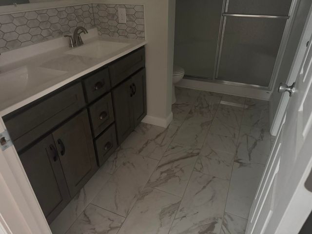 3521 Cabin Creek Road, London, KY 40741